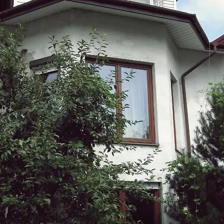 Feels Like Metro Zacisze Alloggio in famiglia