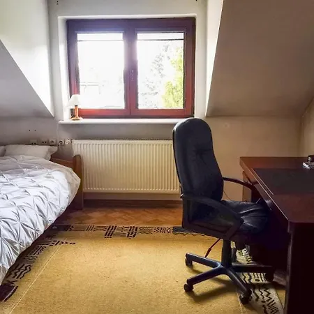 Homestay Feels Like Metro Zacisze *