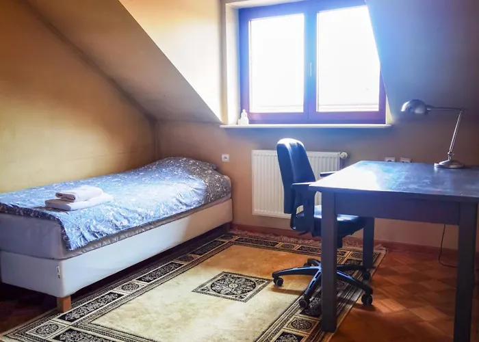 Quarto em Acomodações Particulares Feels Like Metro Zacisze Varsóvia