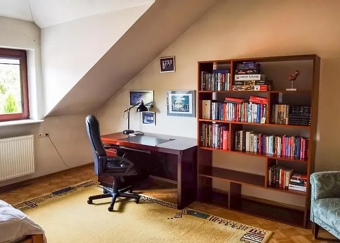 Feels Like Metro Zacisze * 바르샤바