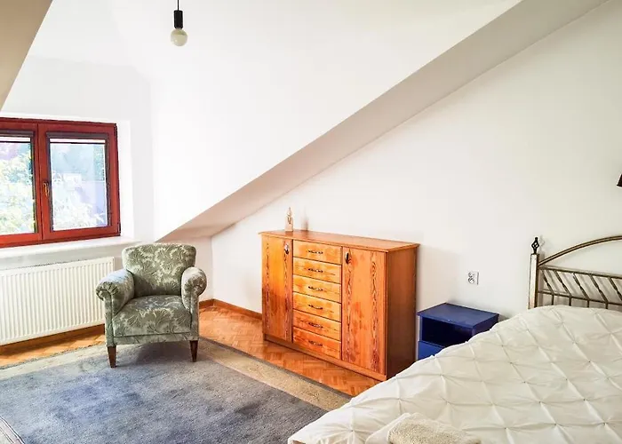 Quarto em Acomodações Particulares Feels Like Metro Zacisze